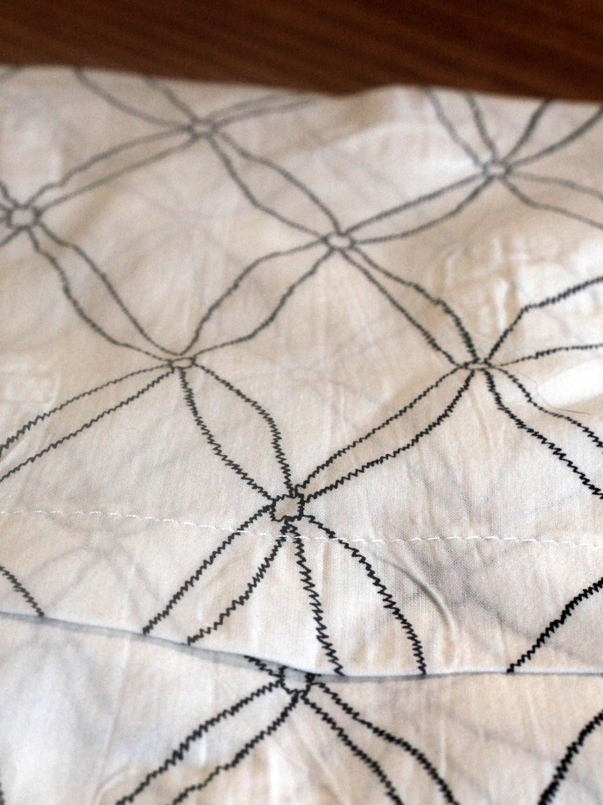 Summer Cropped Vest – Lattice Print - Image 8