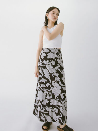 A-Line Knit Maxi Skirt – Black & White