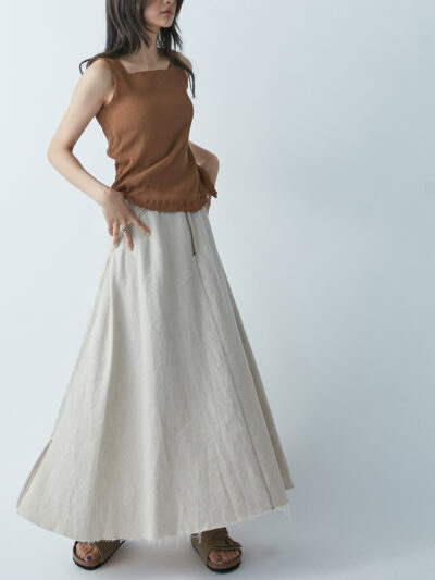 Asymmetric Raw-Edge Skirt – Oat