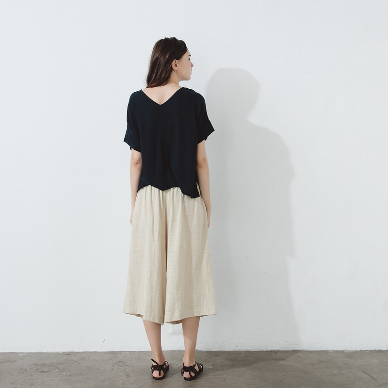 Wide-Sleeve V-Neck Top – Navy - Image 5