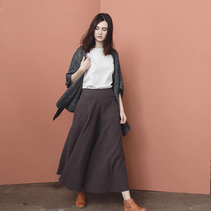 Convertible Cape - Herringbone - Image 6