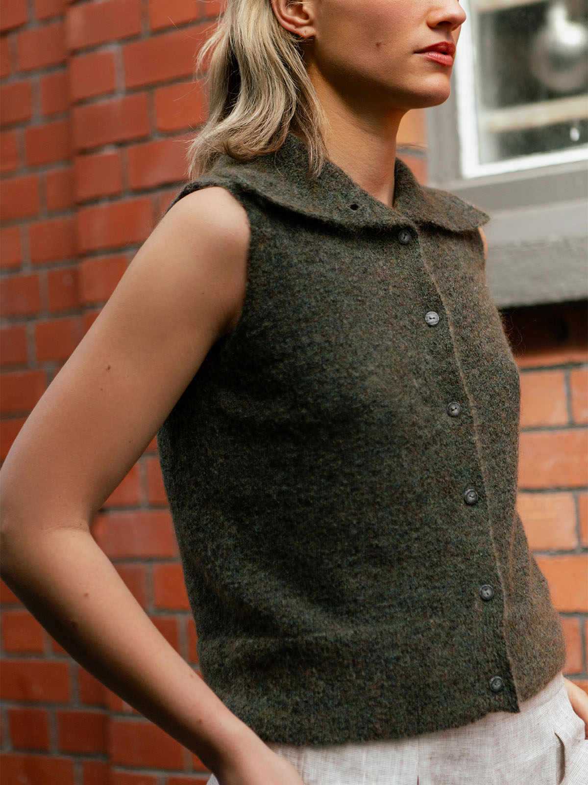 Button-Front Lightweight Wool Vest - Dark Green - Image 5