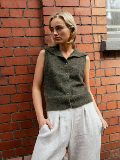 Button-Front Lightweight Wool Vest - Dark Green