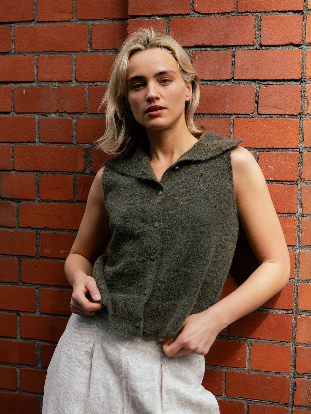 Button-Front Lightweight Wool Vest - Dark Green - Image 9