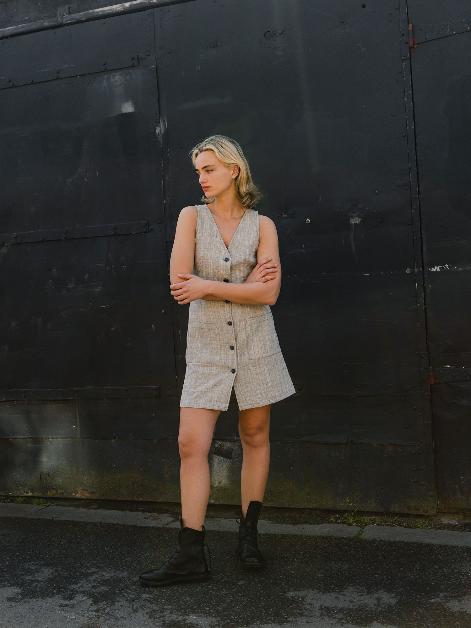 Button-Front V-Neck Pocket Dress – Black & White Weave - Image 7