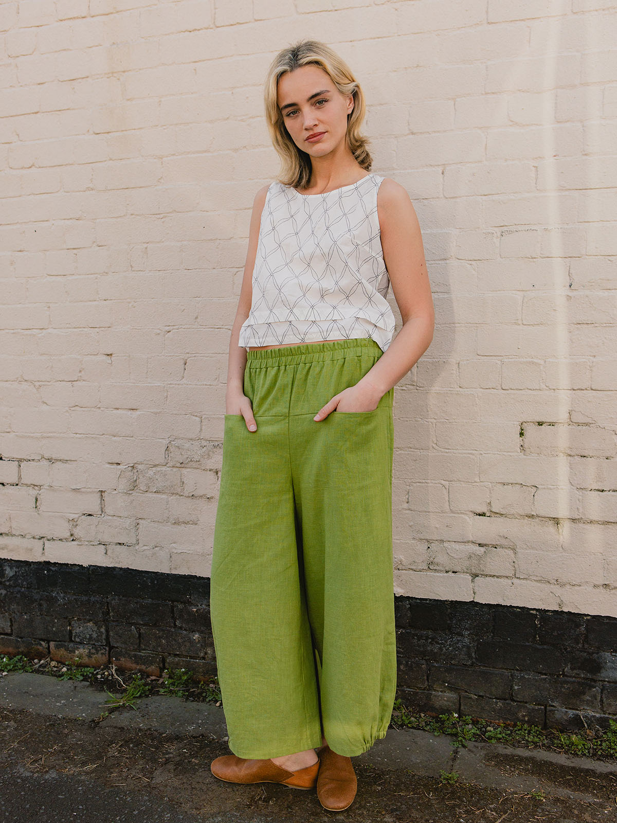 Gathered Cuffs Trousers - Olive - Image 2