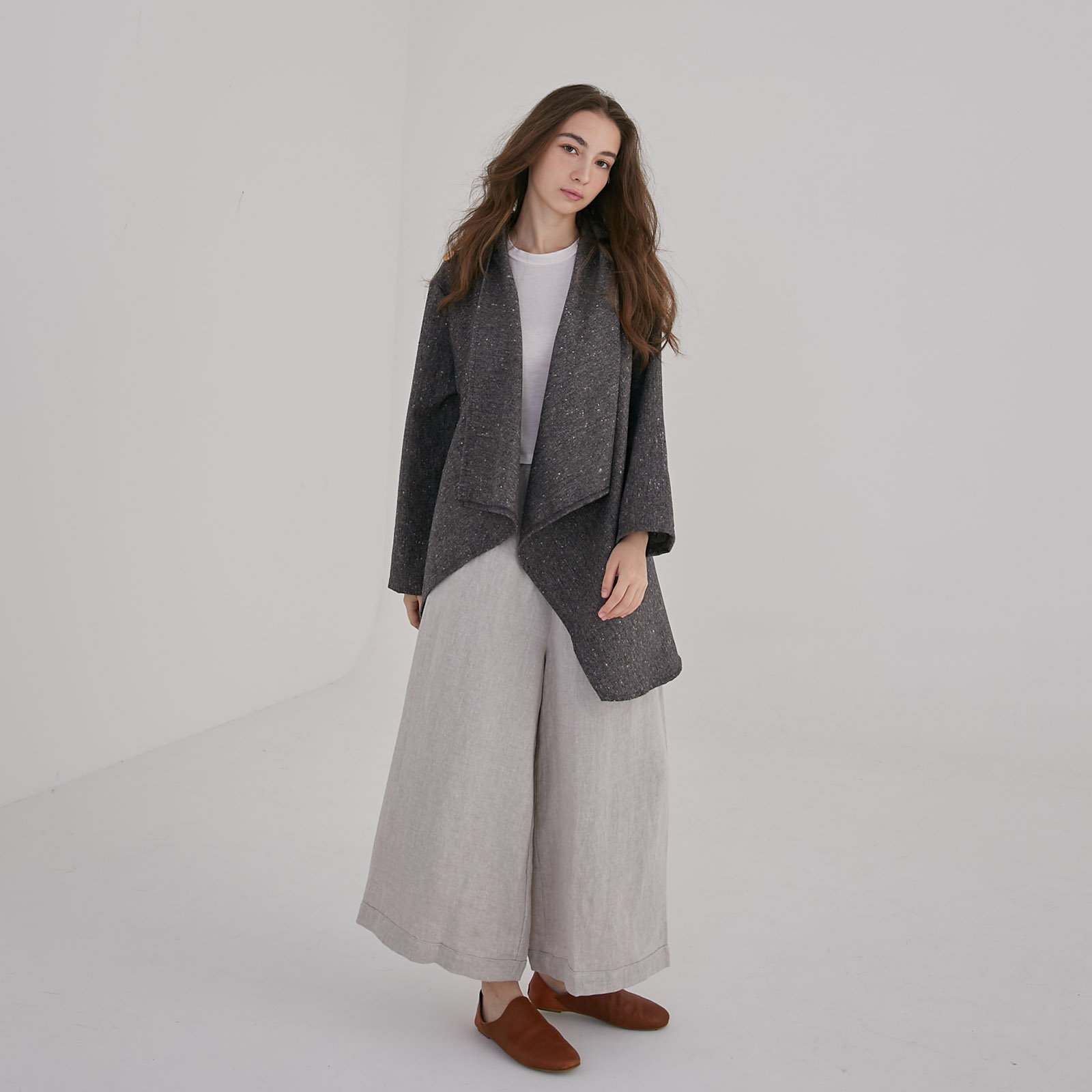 Wrap‑Collar Wool Coat - Dark Grey - Image 4