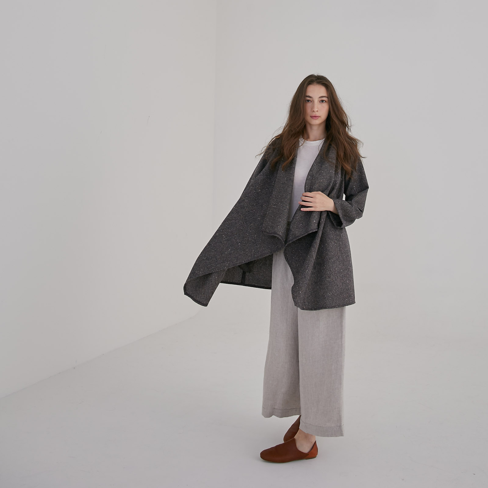 Wrap‑Collar Wool Coat - Dark Grey - Image 5
