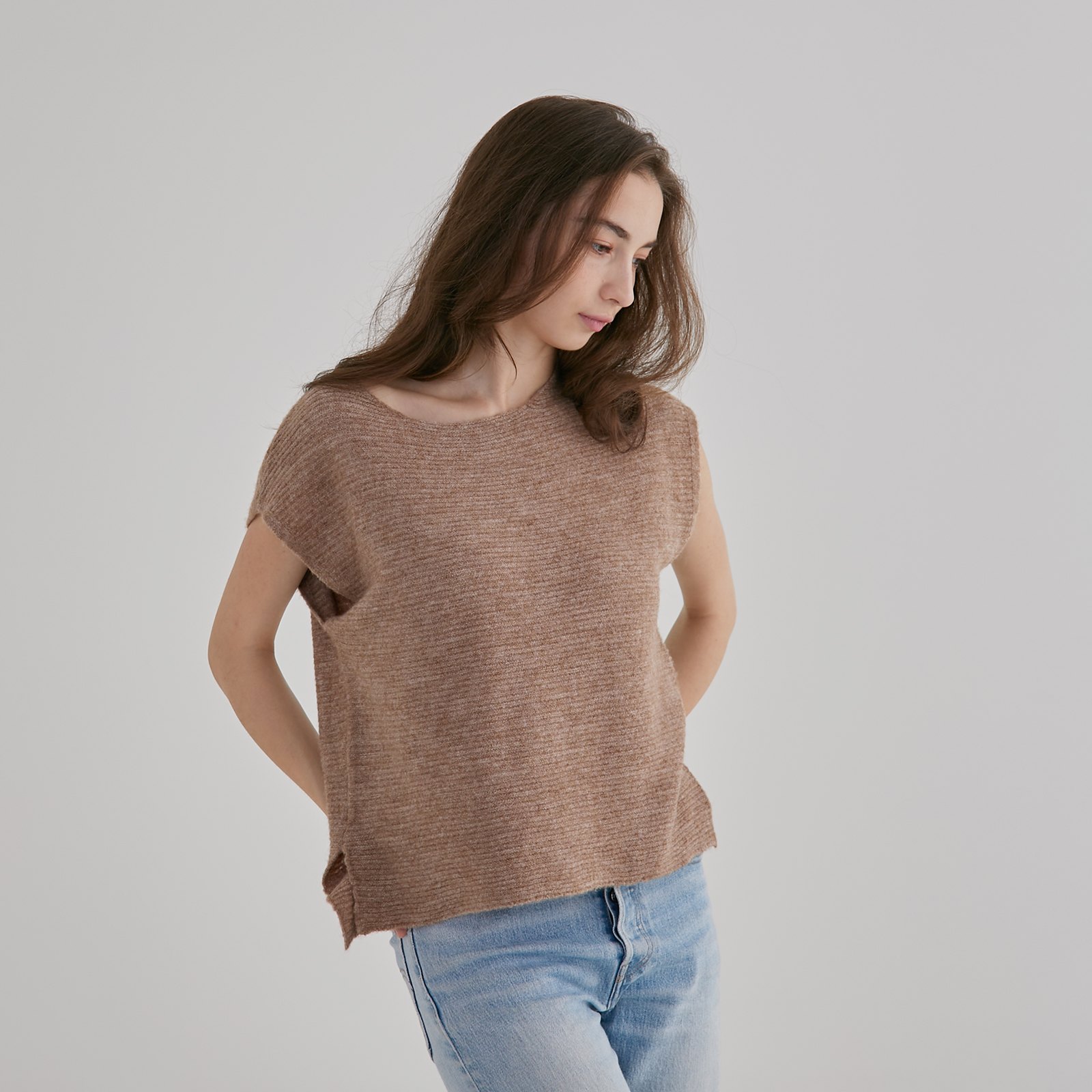 Wool Short-Sleeve pullover – Nude - Image 3