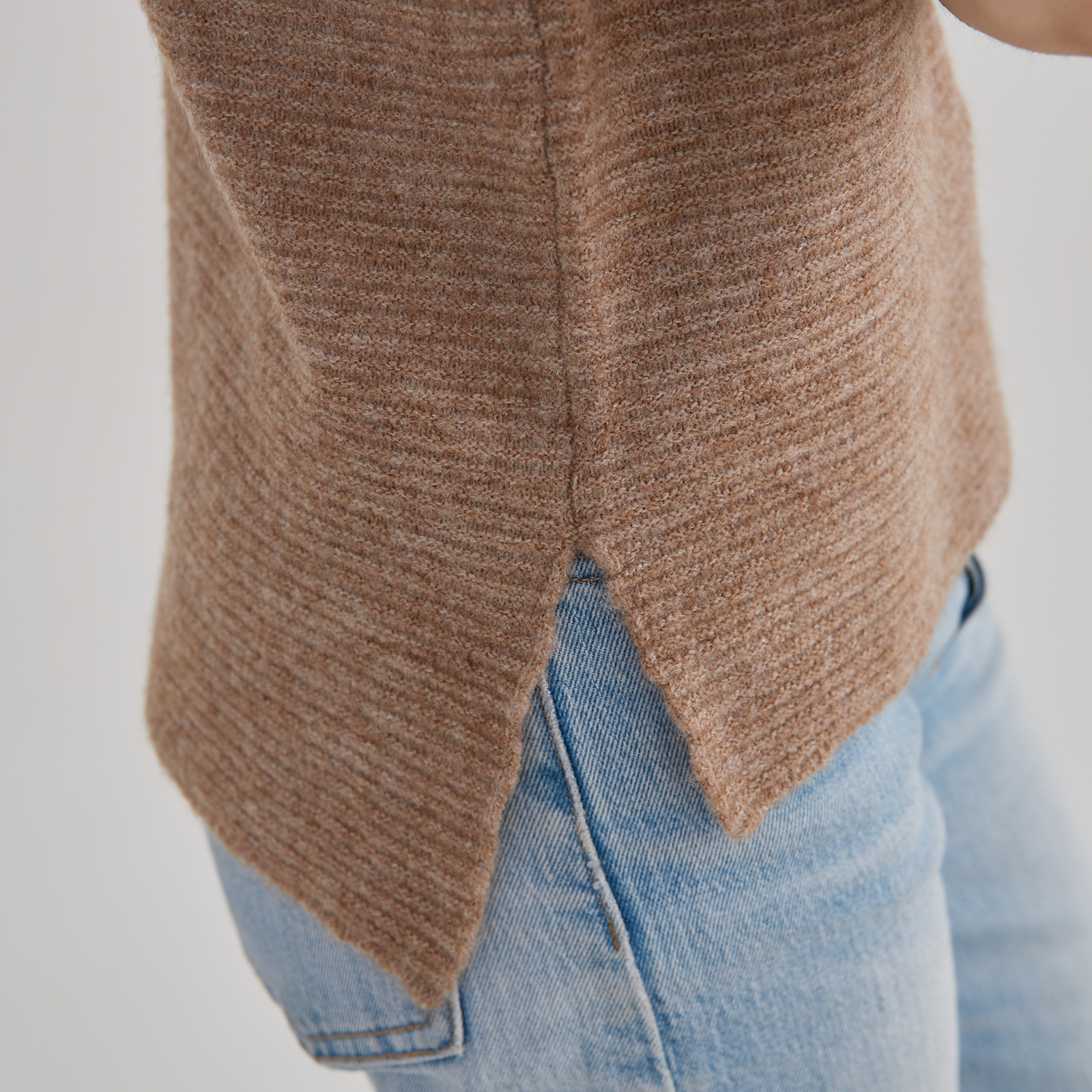 Wool Short-Sleeve pullover – Nude - Image 7