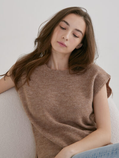 Wool Short-Sleeve pullover – Nude
