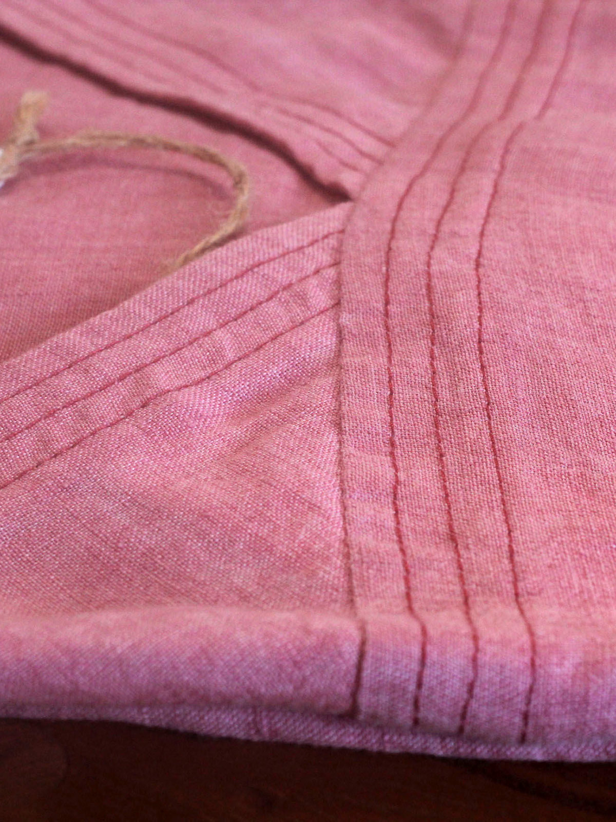 Topstitched V-Neck Cap-Sleeve Top – Pink - Image 11