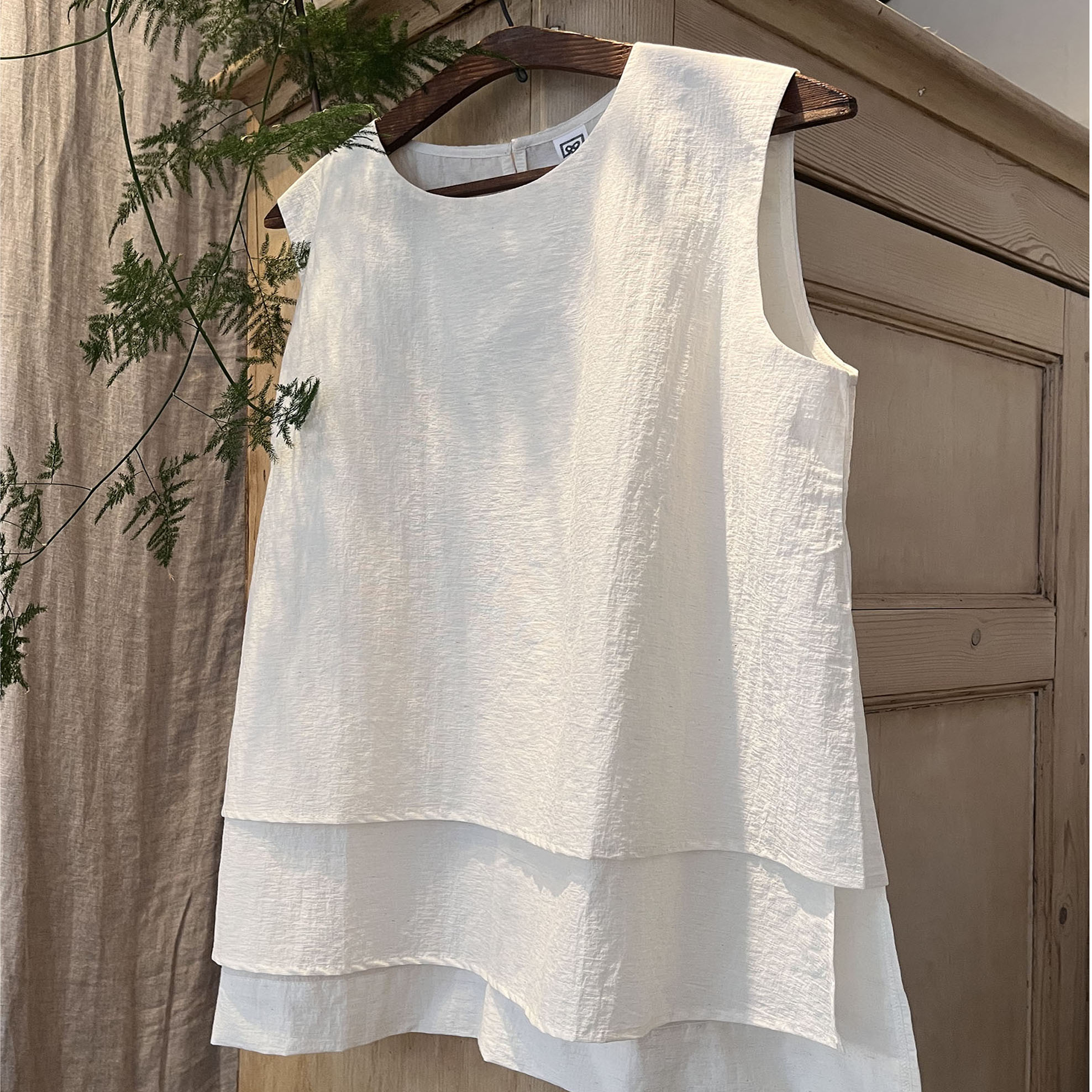 Layered Vest – Pearl White