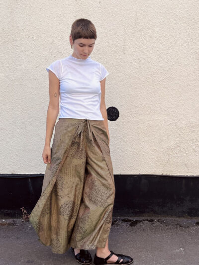 Tie-Front Slit Trousers – Floral Silk