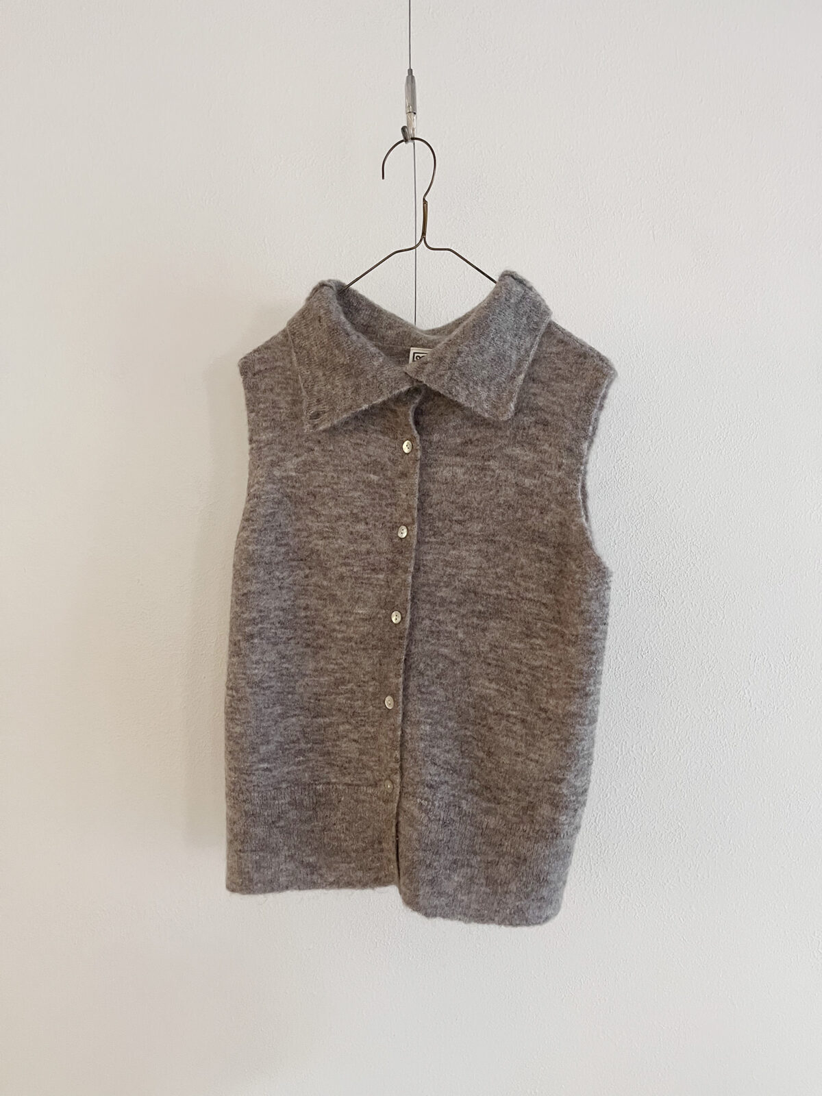 Soft Wool Button Vest – Heather
